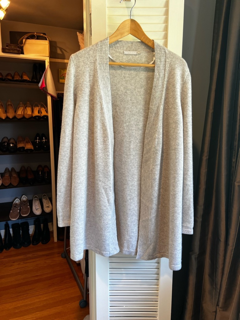 J. McLaughlin 100% Cashmere Sherrin Light Gray Sweater Cardigan